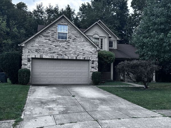 4536 Carvin Circle , Indianapolis, IN 46228
