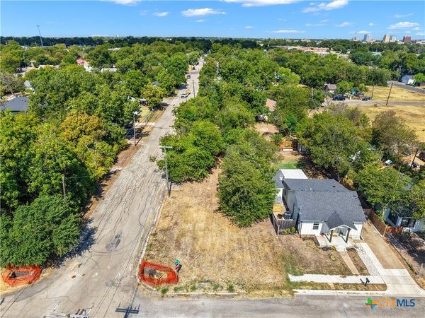 1525 Baylor Avenue , Waco, TX 76706