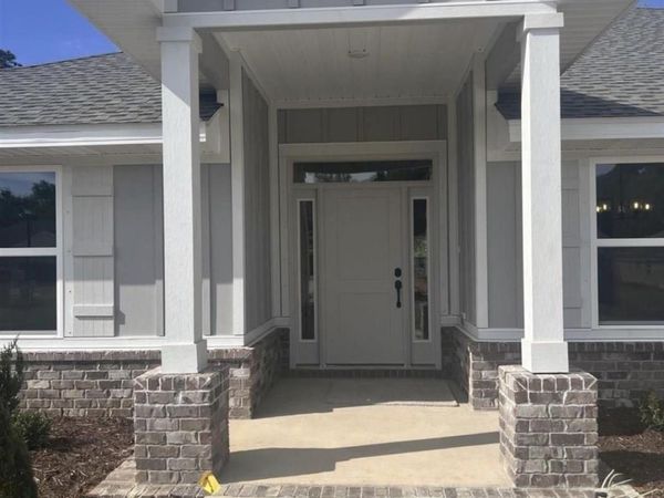 7660 Pine Bark St, Milton, FL 32583