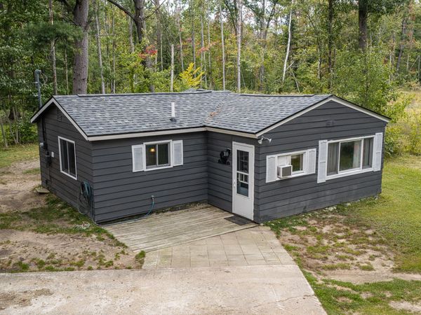 4132 W Otsego Lake Drive, Gaylord, MI 49735