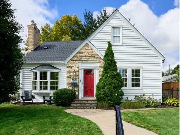 2242 Wilson Street NE, Minneapolis, MN 55418