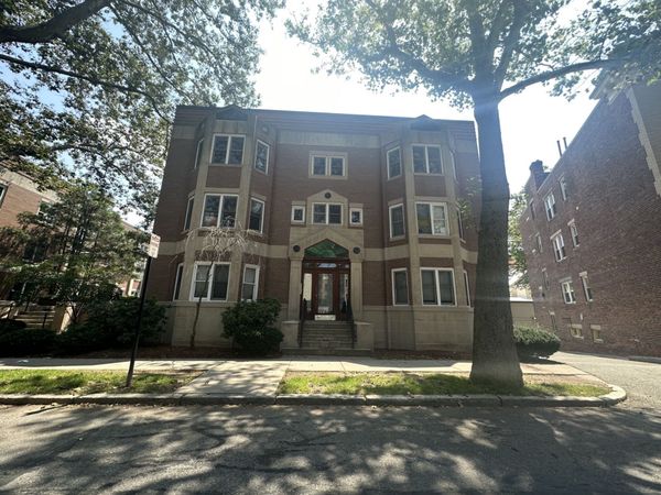 30 Parkman, Unit 4, Brookline, MA 02446