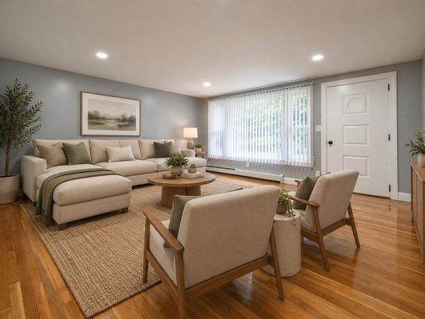 12 Melrose Ave, Dartmouth, MA 02747