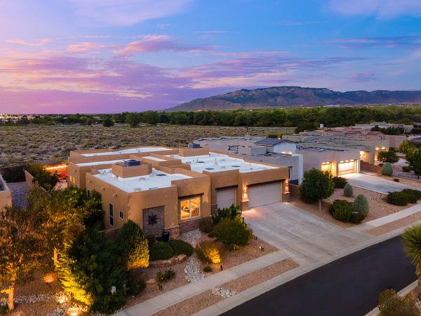 4919 Valle Rio Trail NW, Albuquerque, NM 87120