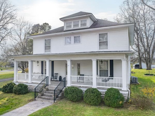 317 N Main St , Cornersville, TN 37047