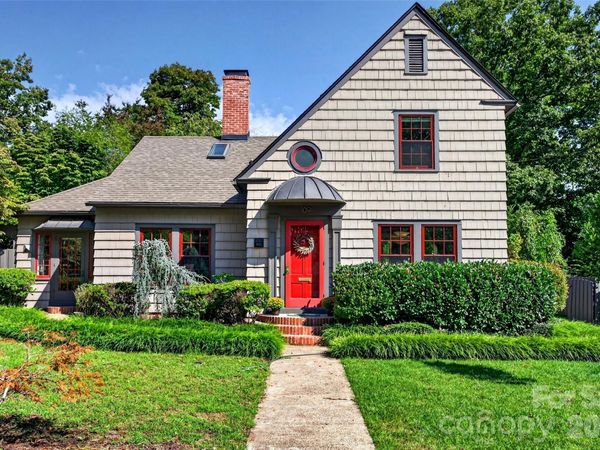 109 1st Street, Black Mountain, NC 28711