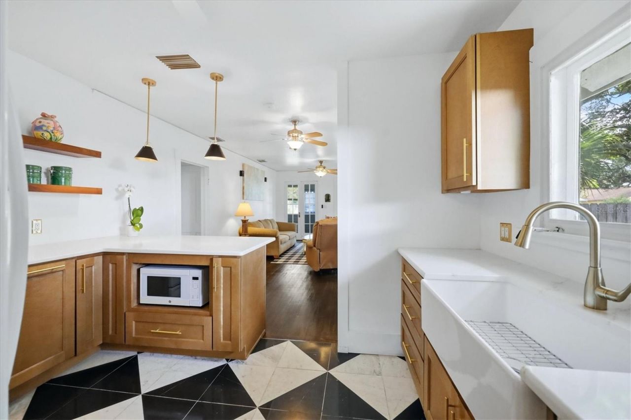 1309 13th Avenue W, Bradenton, FL 34205 Photo