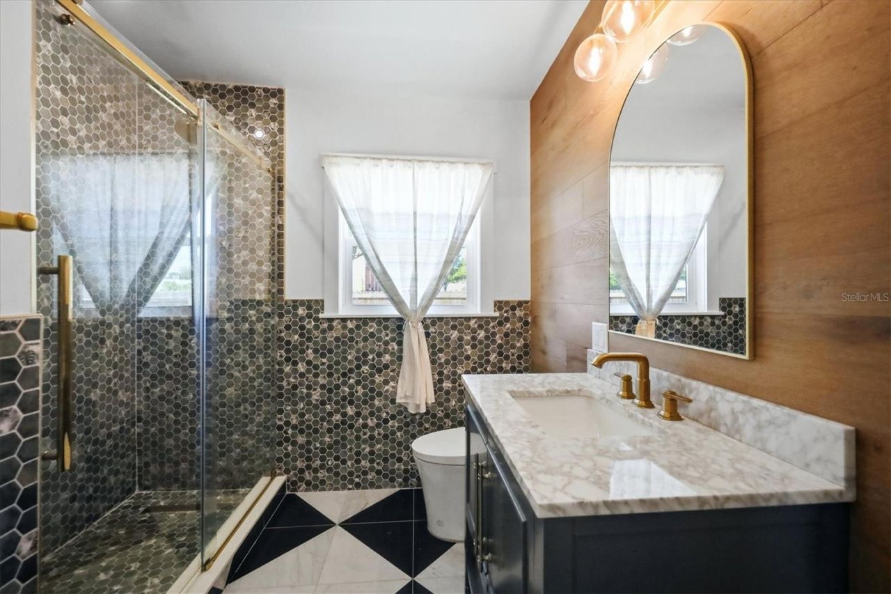 1309 13th Avenue W, Bradenton, FL 34205 Photo