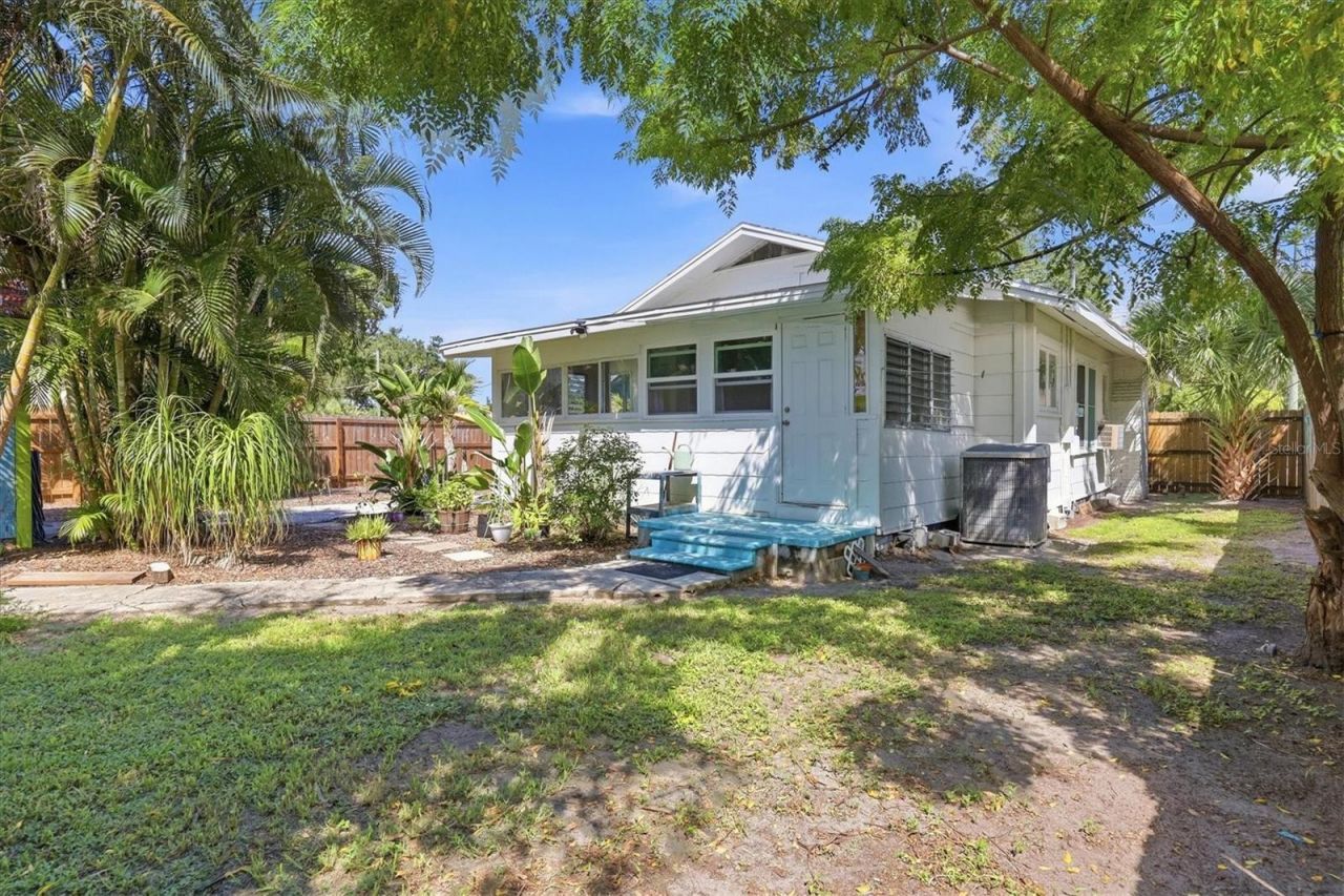 1309 13th Avenue W, Bradenton, FL 34205 Photo