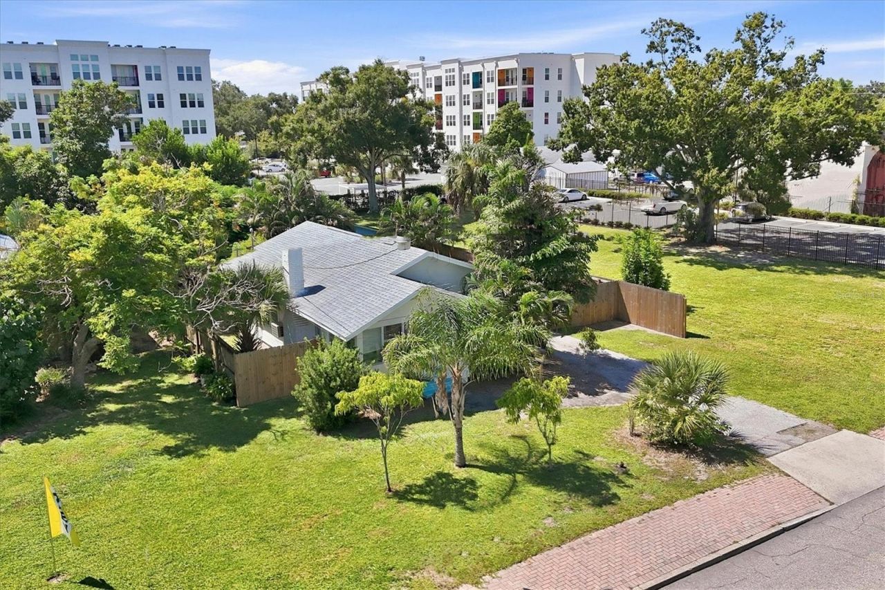 1309 13th Avenue W, Bradenton, FL 34205 Photo