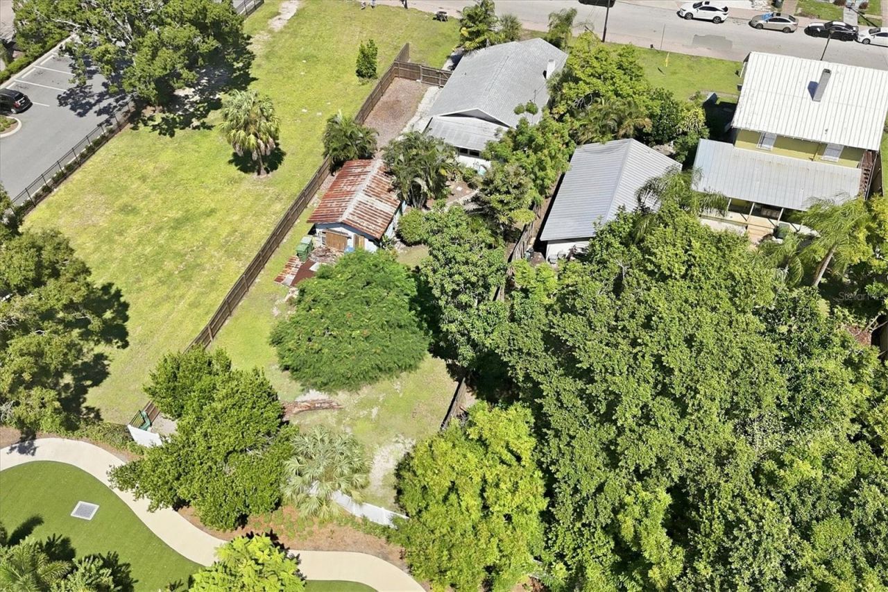 1309 13th Avenue W, Bradenton, FL 34205 Photo