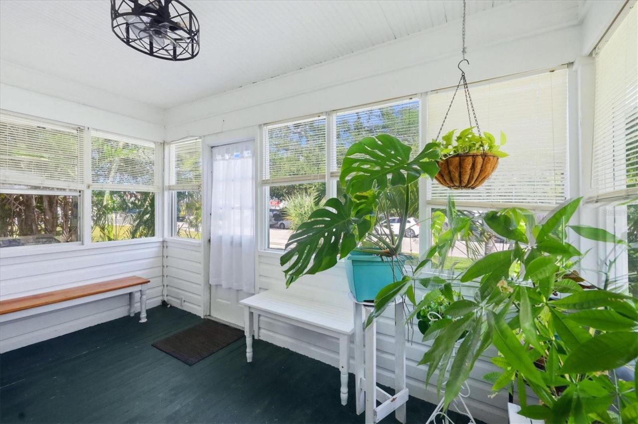 1309 13th Avenue W, Bradenton, FL 34205 Photo