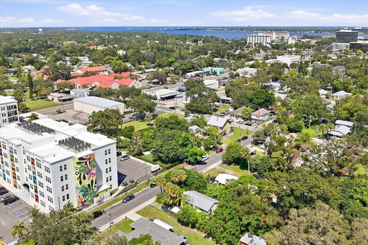 1309 13th Avenue W, Bradenton, FL 34205 Photo