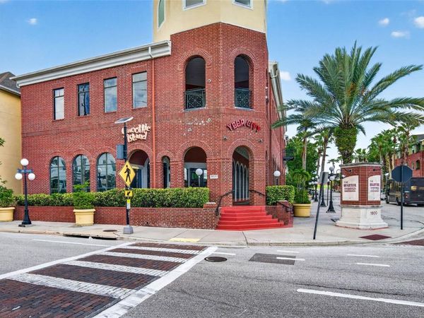 2010 E PALM AVENUE , Unit 15211, TAMPA, FL 33605