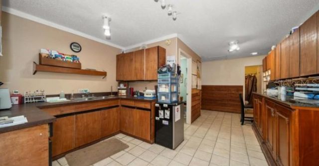 1631-1661 W Bay Drive , Largo, FL 33770 Photo