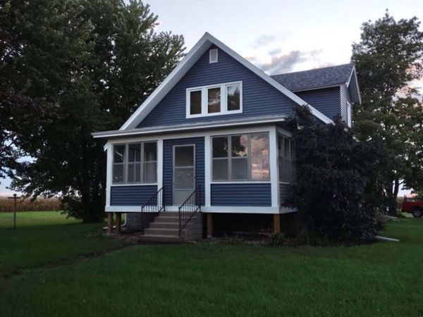 573 County Road 2050E Road, Varna, IL 61375