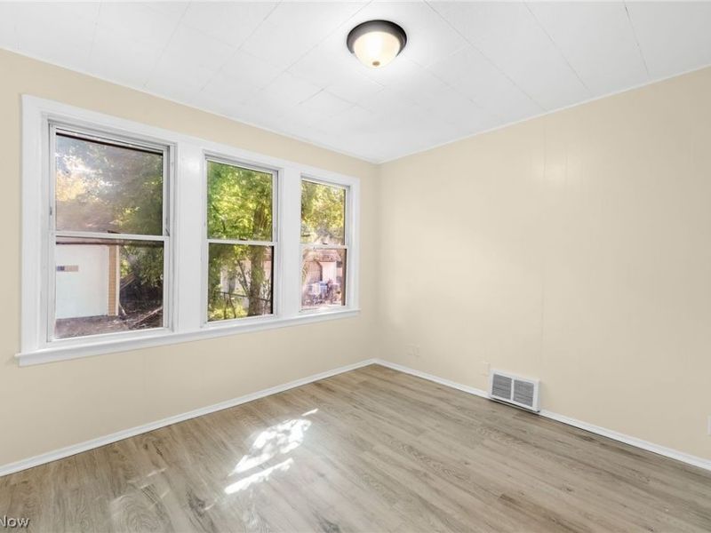 3420 Beechwood Avenue, Cleveland Heights, OH 44118 Photo 9