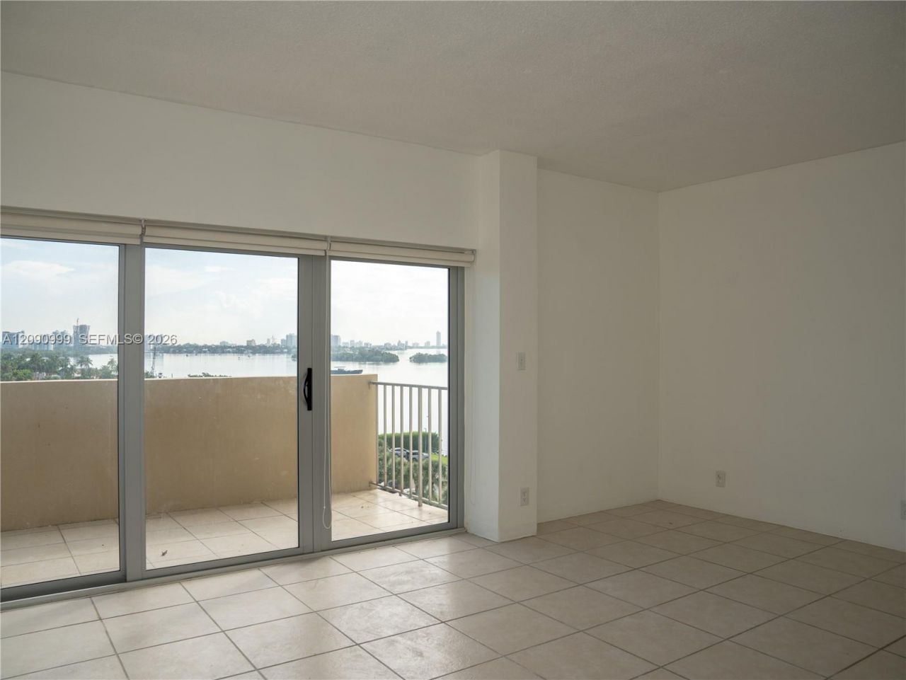 880 NE 69th St , Unit 7M, Miami, FL 33138 Photo