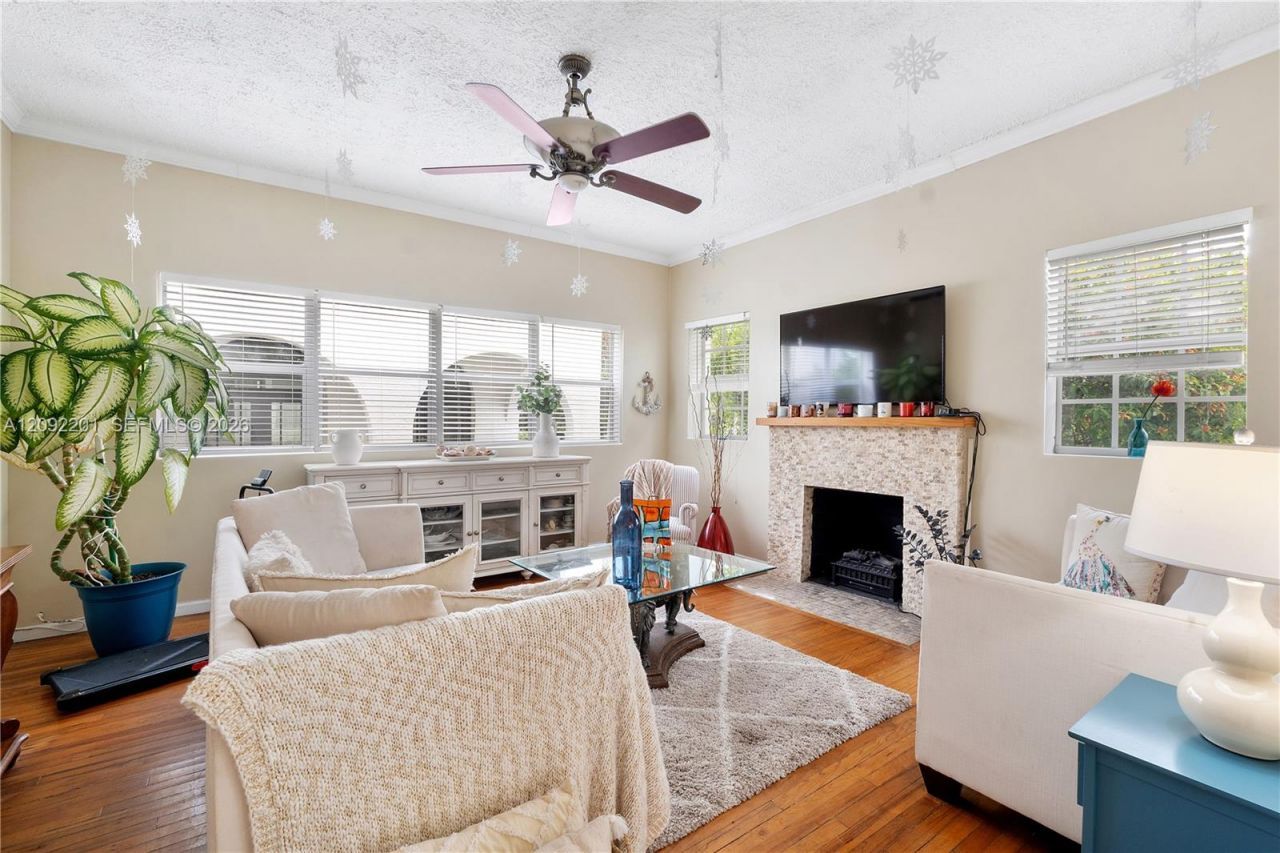 1517 Adams St, Hollywood, FL 33020 Photo