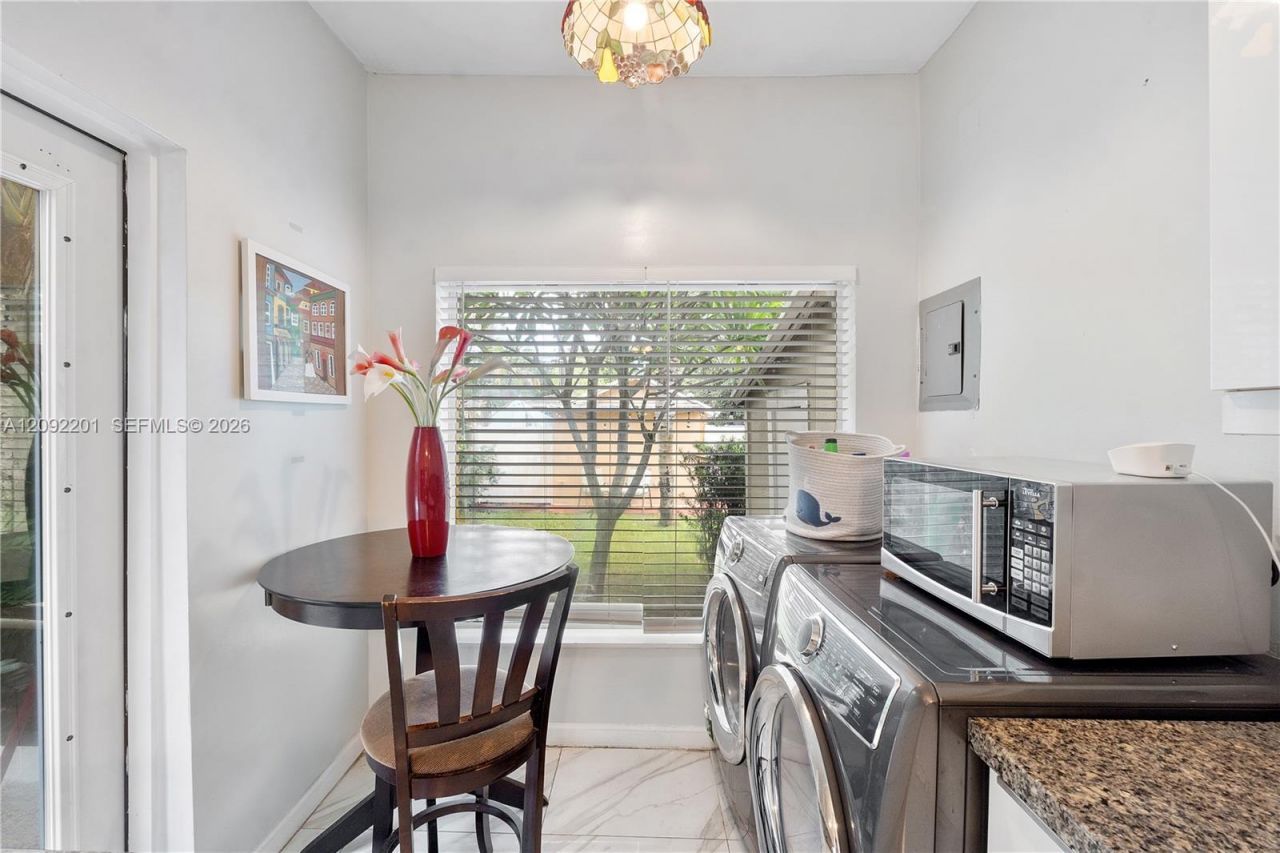 1517 Adams St, Hollywood, FL 33020 Photo