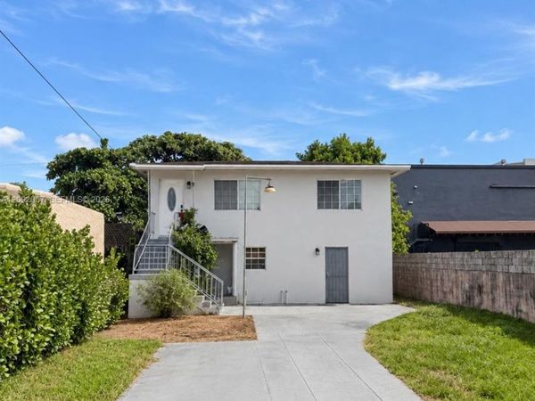 2315 NW 35th St , Miami, FL 33142