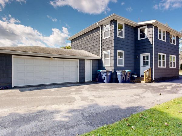 34 Louise Avenue , Lewiston, ME 04240