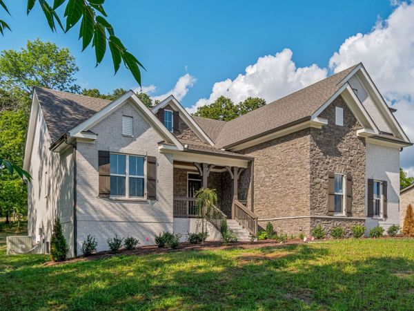 4122 Affiant Way , Culleoka, TN 38451