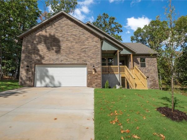 9 Duddington Lane , Bella Vista, AR 72714