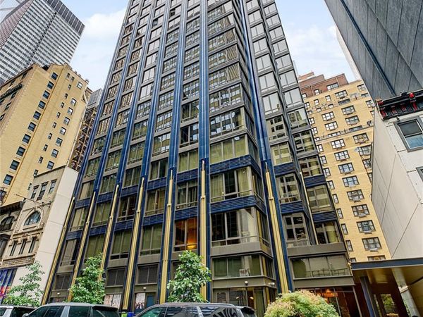 135 E 47th Street, Unit 30C, New York (Manhattan), NY 10017