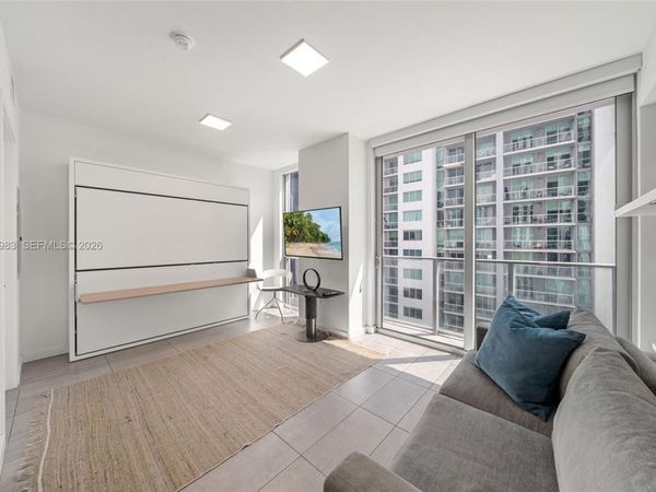 227 NE 2nd St , Unit 1911, Miami, FL 33132