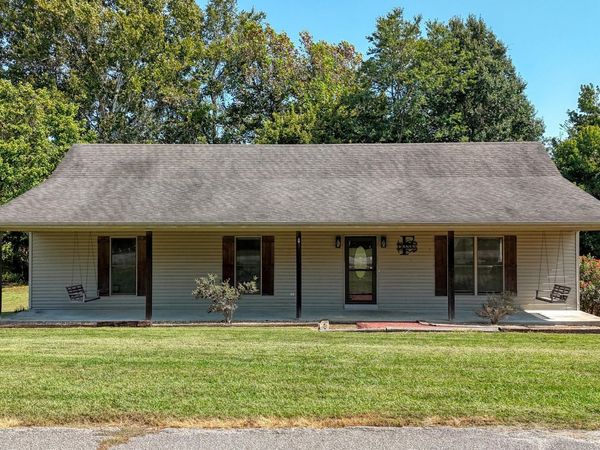 41 Foxtrot Lane , McLemoresville, TN 38235