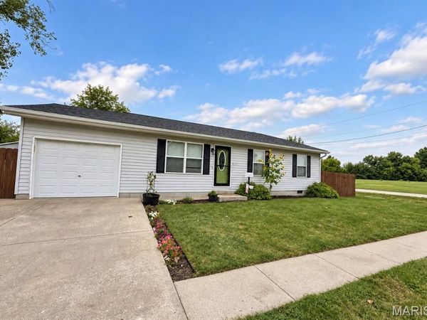 511 Continental Street, Wellsville, MO 63384