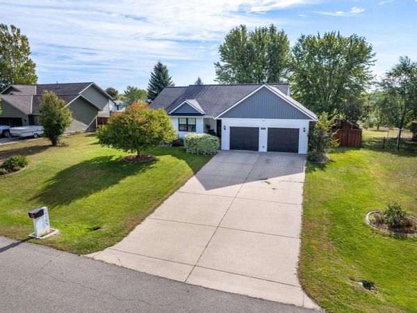 1105 Madisson Street, Alexandria, MN 56308