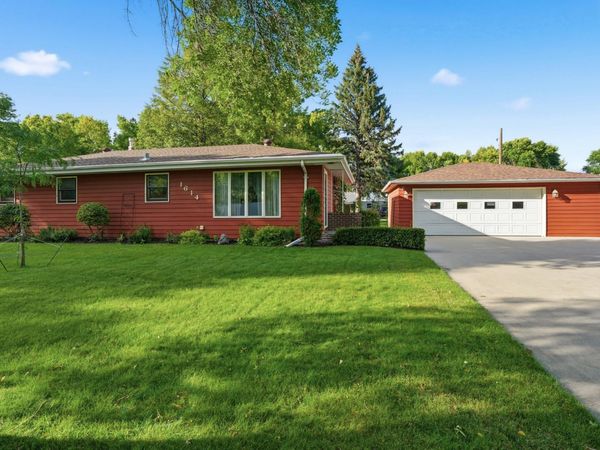1614 19th Street NW, East Grand Forks, MN 56721