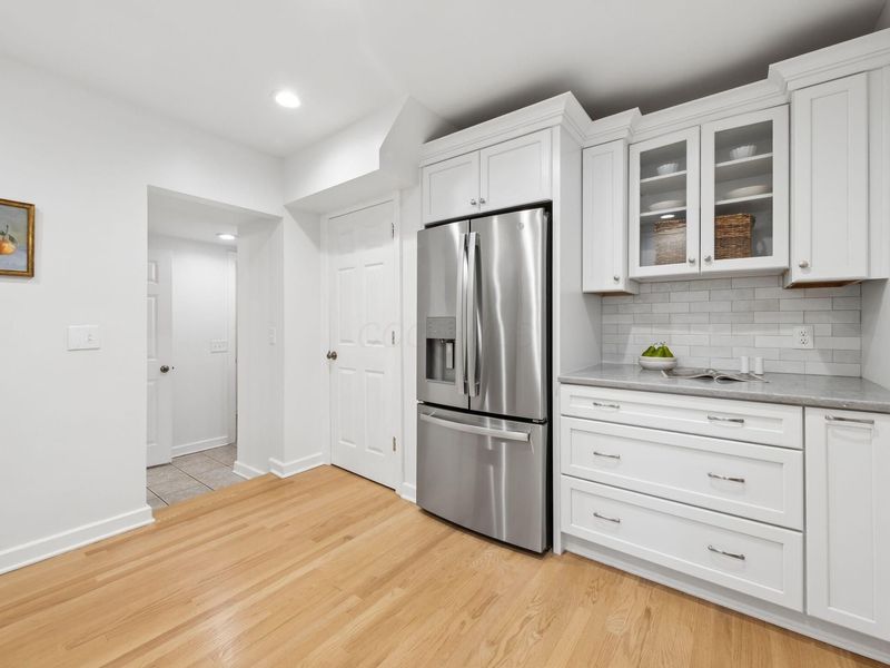 1300 W 1st Avenue, Columbus, OH 43212 Photo 14