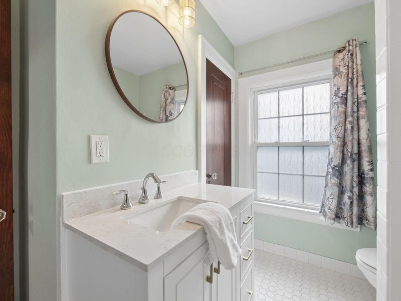 1300 W 1st Avenue, Columbus, OH 43212 Photo 29