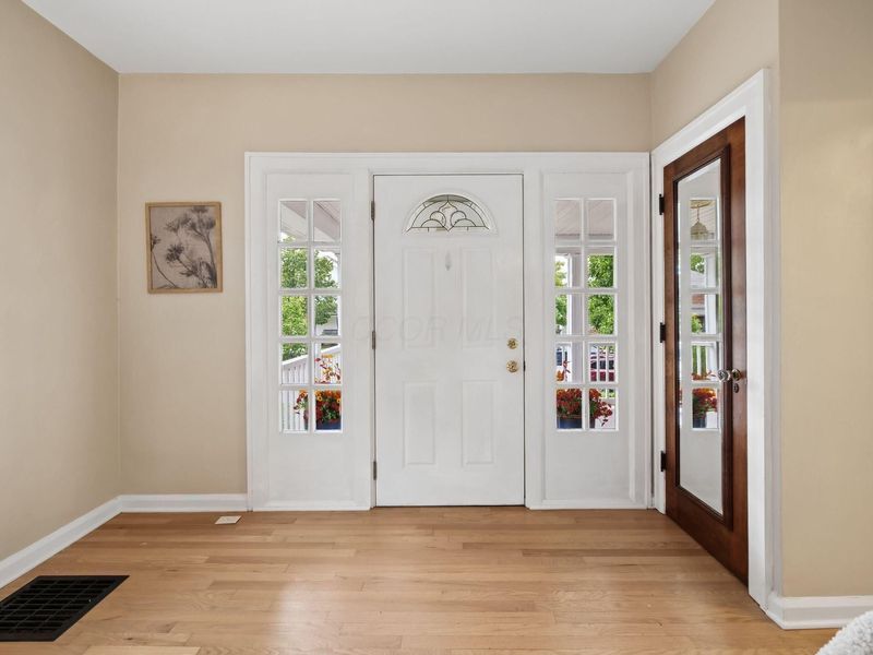 1300 W 1st Avenue, Columbus, OH 43212 Photo 5