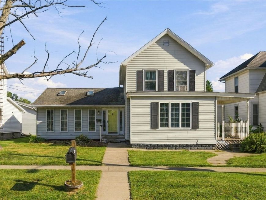 Main Photo