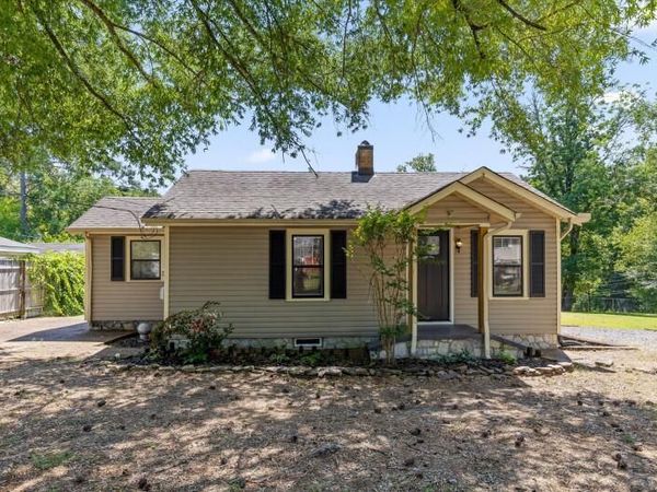 222 Frawley Road, Chattanooga, TN 37412