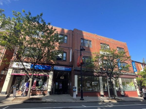 60 Harvard, Unit 2A, Brookline, MA 02445
