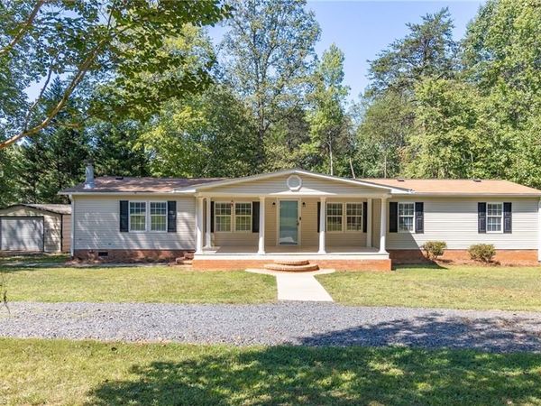 150 Austin Lane, Stokesdale, NC 27357