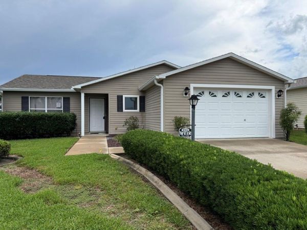 2704 BENAVIDES DRIVE , THE VILLAGES, FL 32162