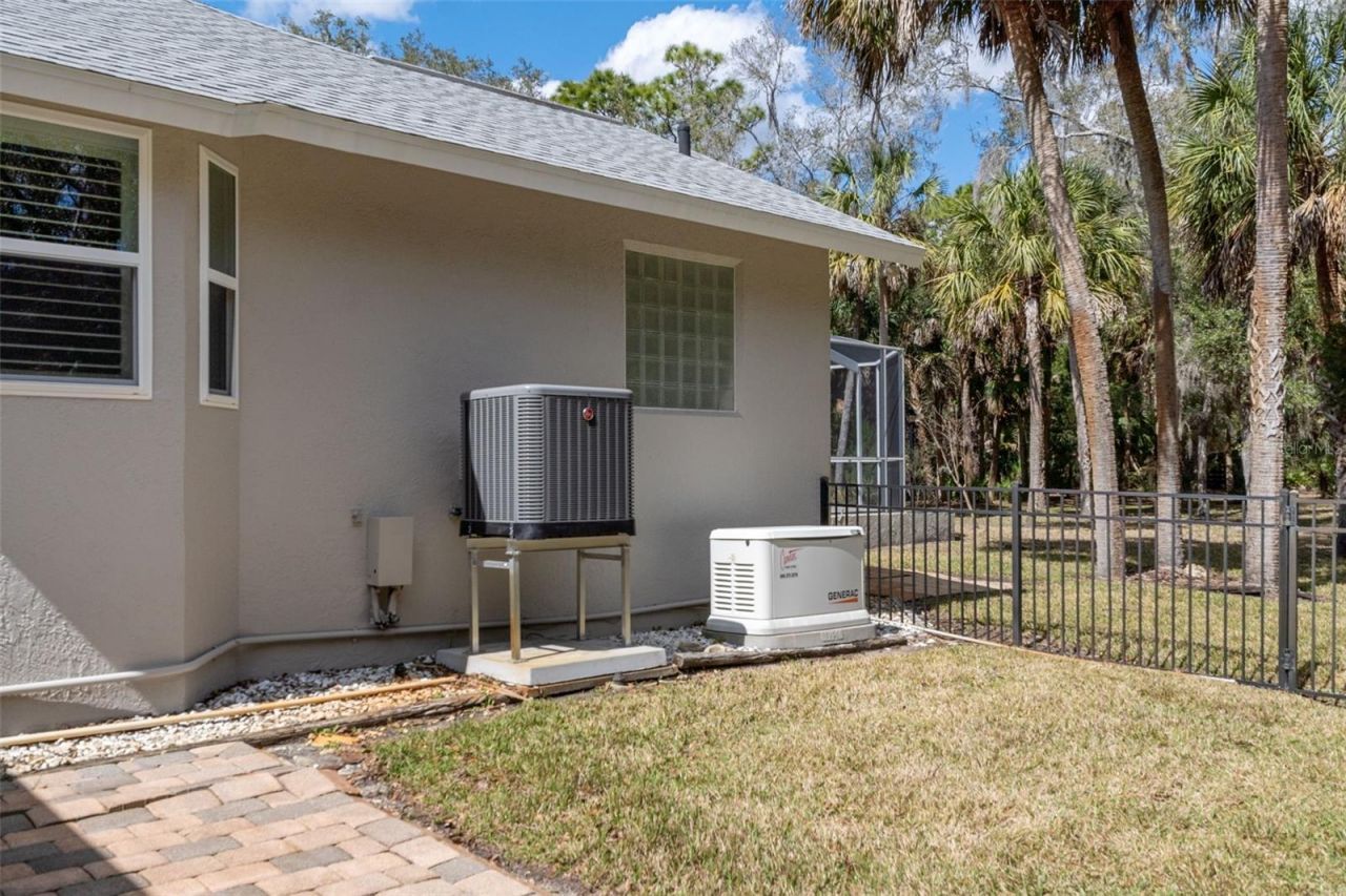 35 Captains Cove Road , Inglis, FL 34449 Photo