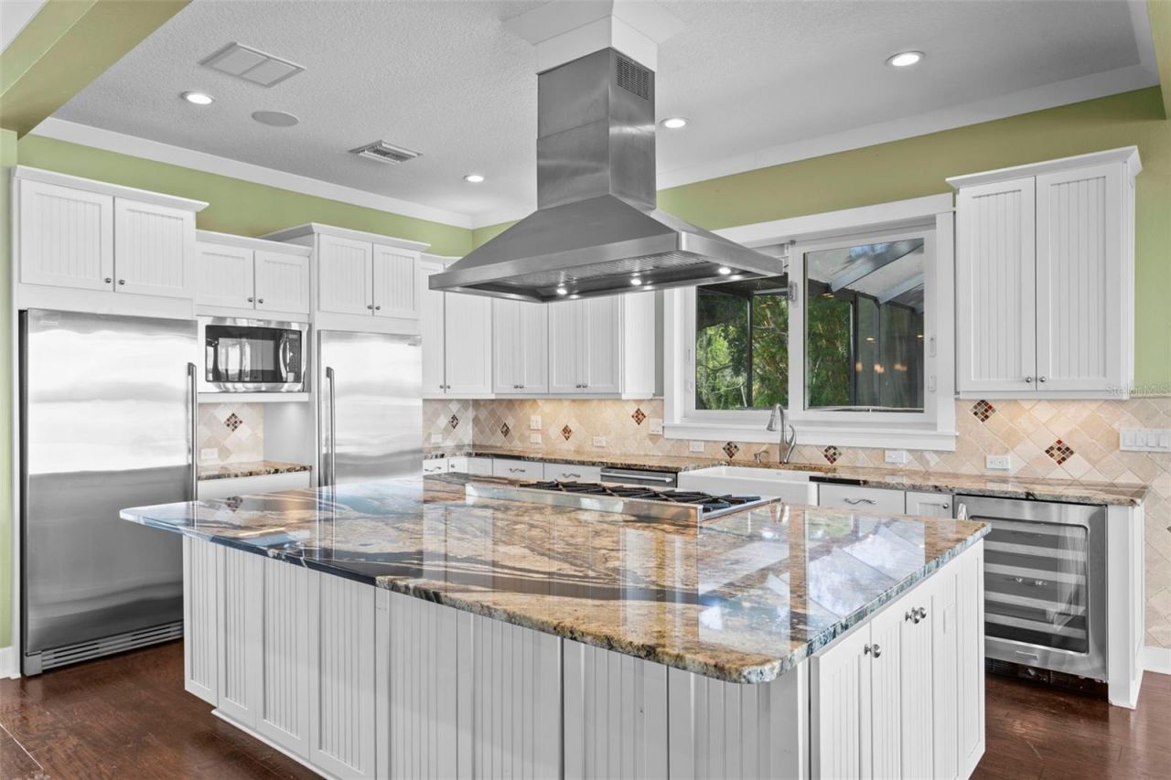 2805 Gulf City Road, Ruskin, FL 33570 Photo
