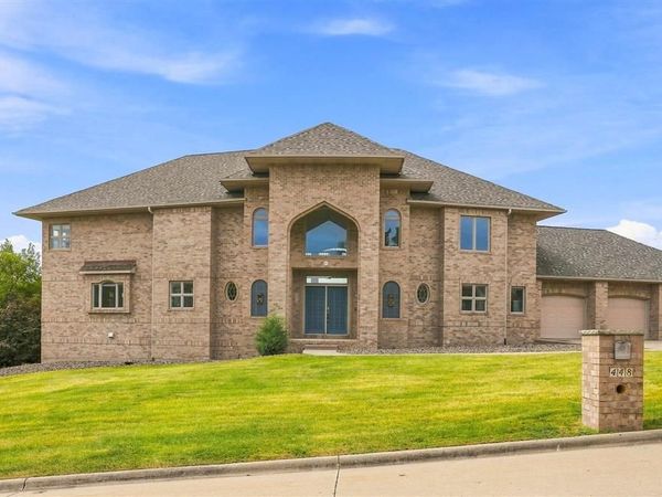 448 Butternut Lane, Iowa City, IA 52246