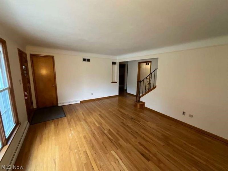 24079 Glenbrook Boulevard, Euclid, OH 44117 Photo 11