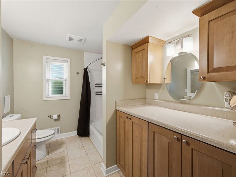 567 Twilight Drive, Seven Hills, OH 44131 Photo 17