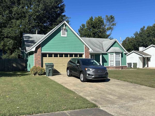 7551 MEADOWLAND DR, Memphis, TN 38133
