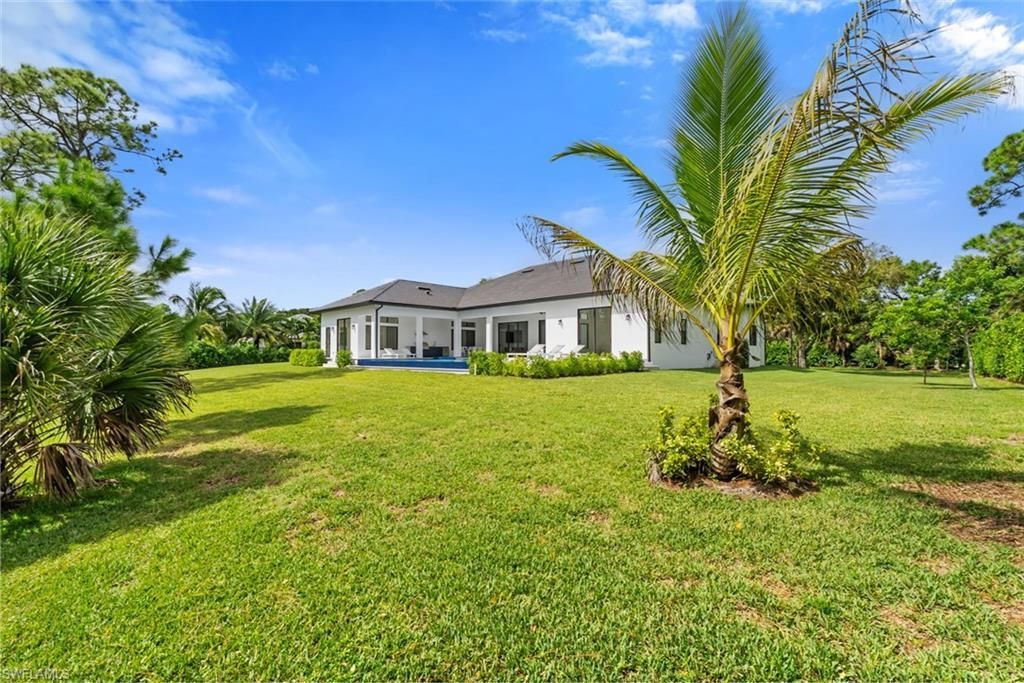 6590 Trail Blvd , Naples, FL 34108 Photo
