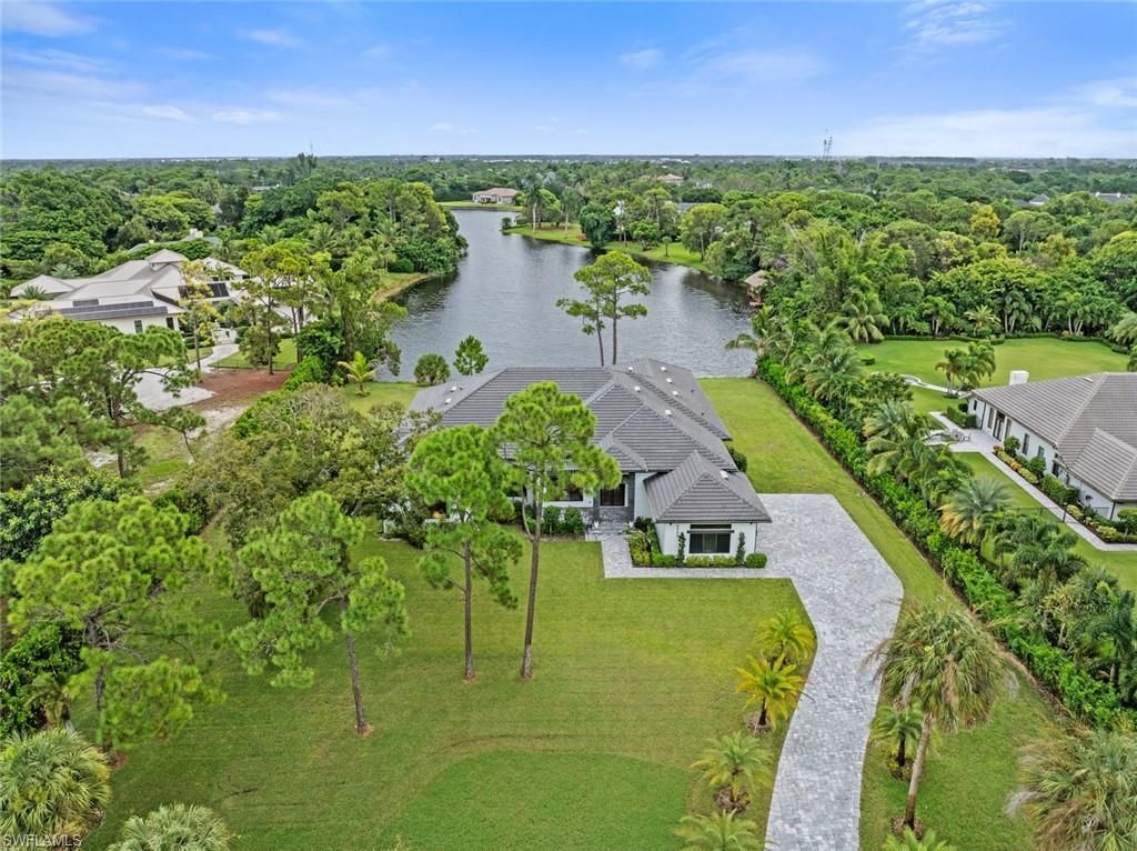 6590 Trail Blvd , Naples, FL 34108 Photo